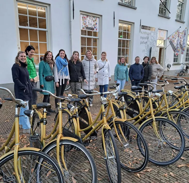 Festive cycle tour through The Hague